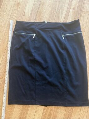 Michael Kors Classic Black Ponte Pencil Skirt with Zipper Pockets- Plus Size 24W